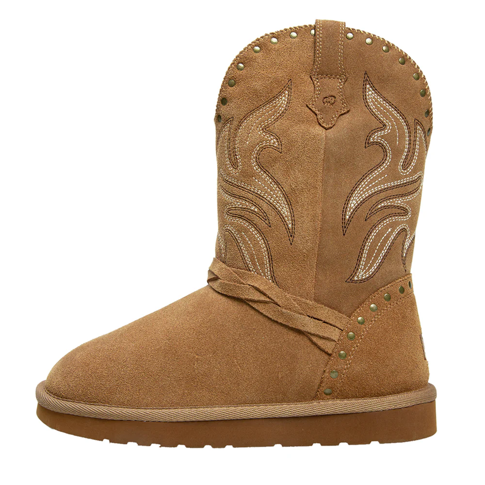 Wrangler Embroidered Studded Round Toe Pull On Boots - Image 3