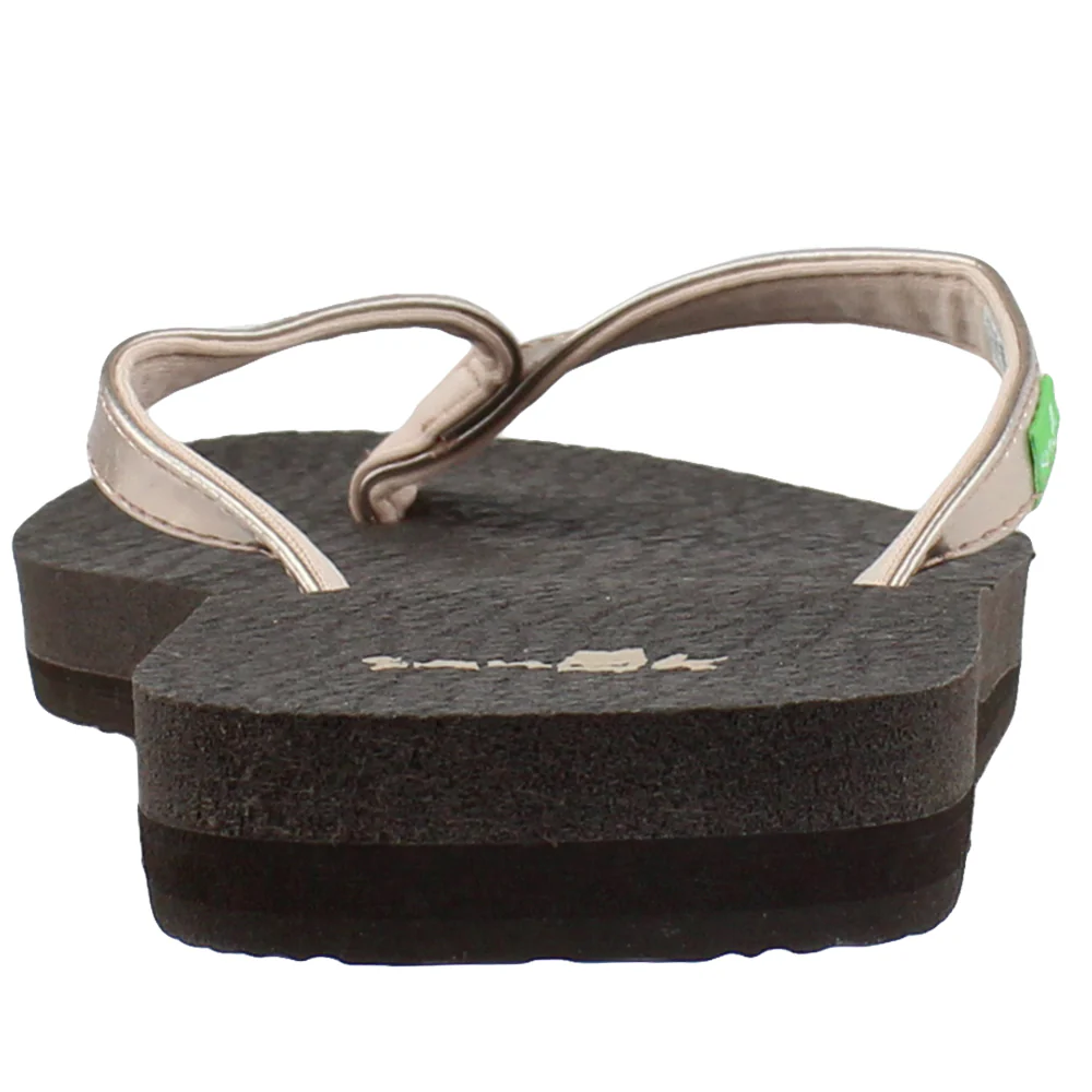 Yoga Spree 4 Metallic Flip Flops - Image 3